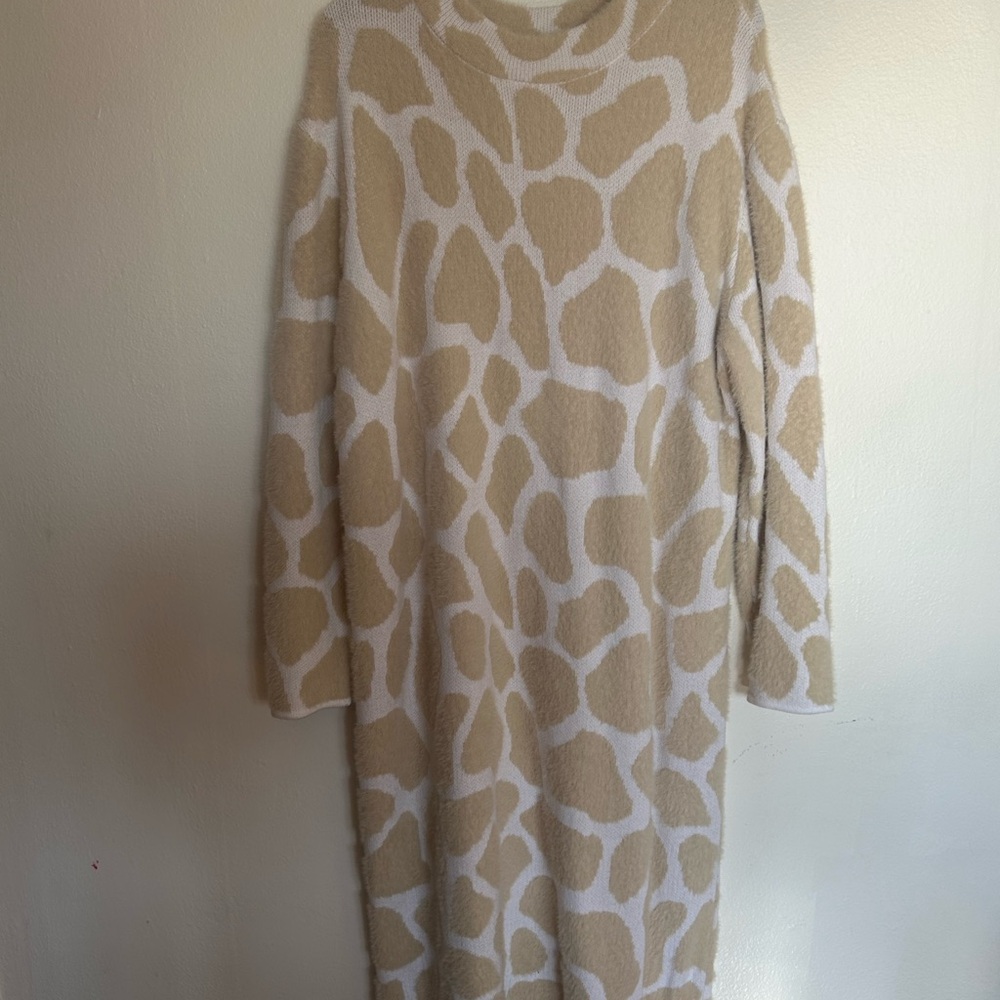 Caslon Cozy Giraffe Print Sweater Dress